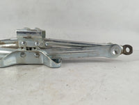 2008 Honda Cr-v Spare Scissor Car Jack 718782 - Oemusedautoparts1.com
