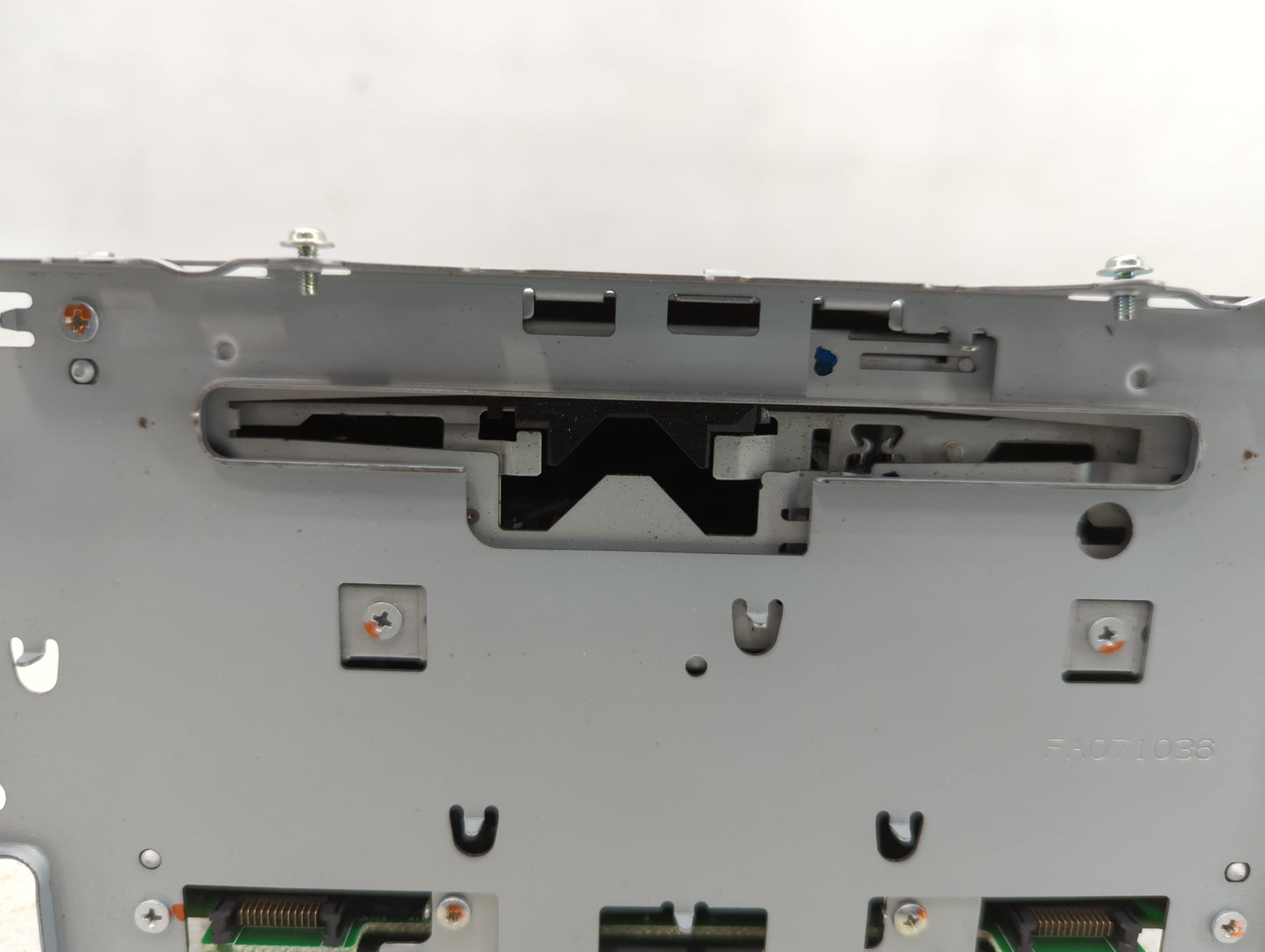 2008-2009 Honda Cr-v Am Fm Cd Player Radio Receiver - Oemusedautoparts1.com