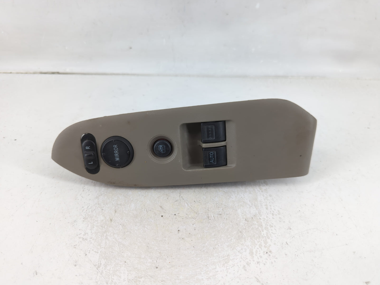 2003-2011 Honda Element Master Power Window Switch Replacement Driver Side Left P/N:35750-S5P-A113 Fits OEM Used Auto Parts 