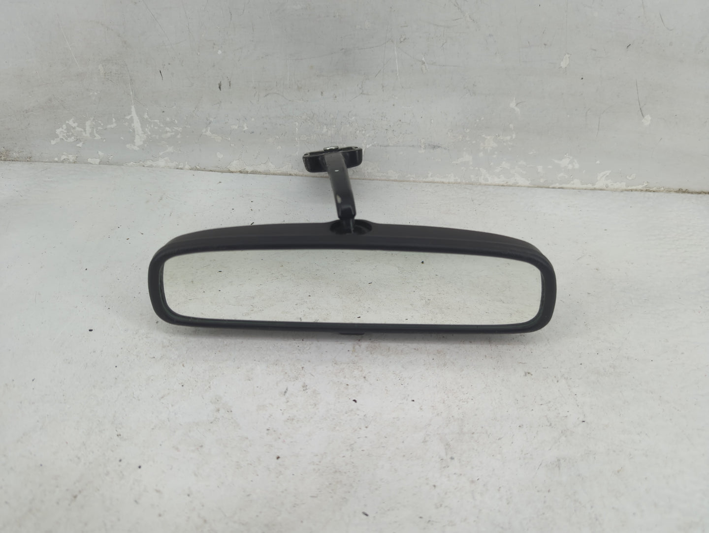 2007-2008 Honda Fit Interior Rear View Mirror Replacement OEM P/N:A88 017013, 02X7013 Fits Fits 2007 2008 OEM Used Auto Part