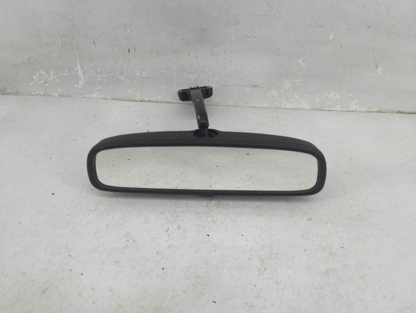 2007-2008 Honda Fit Interior Rear View Mirror Replacement OEM P/N:A88 017013, 02X7013 Fits Fits 2007 2008 OEM Used Auto Part