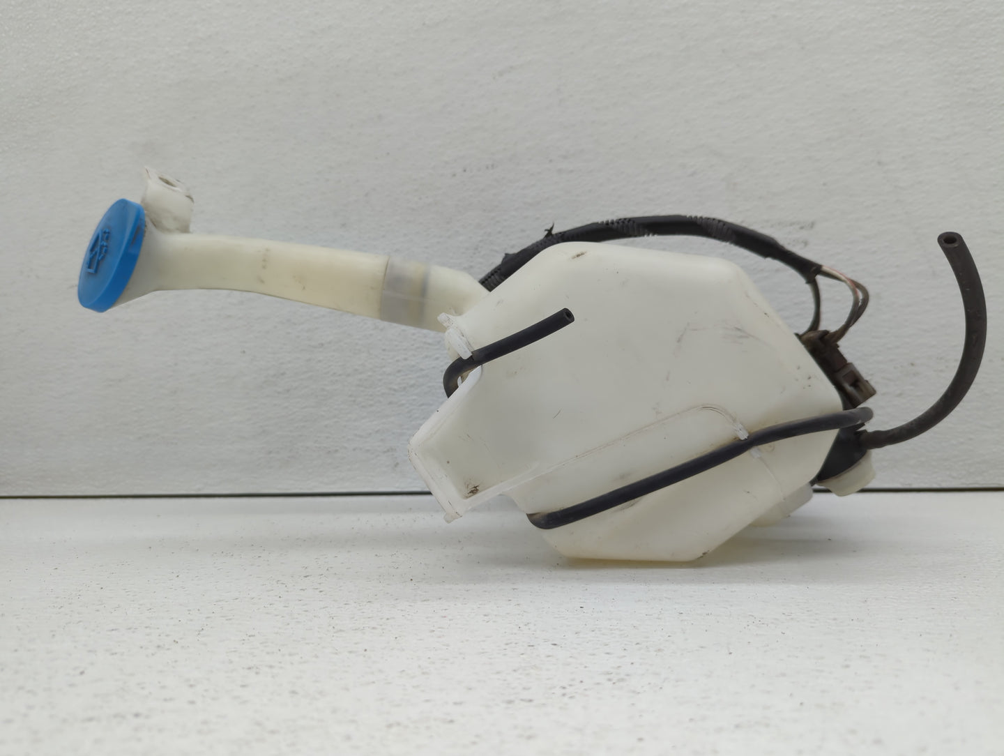 2007-2008 Honda Fit Windshield Washer Fluid Reservoir Bottle Oem - Oemusedautoparts1.com