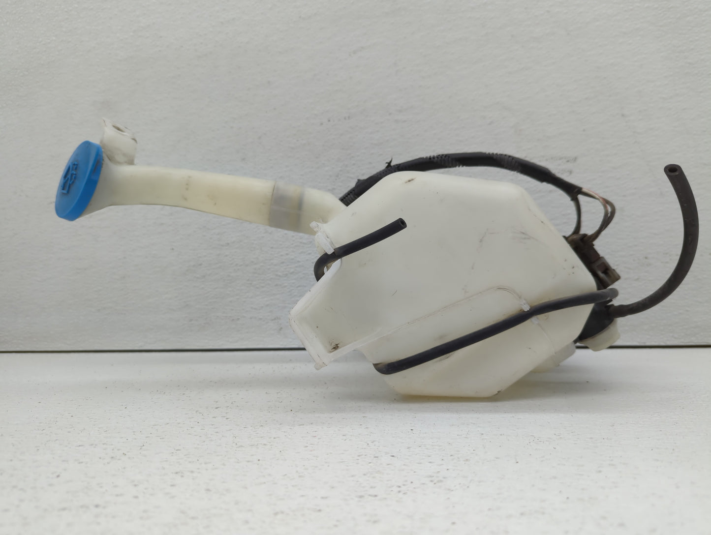 2007-2008 Honda Fit Windshield Washer Fluid Reservoir Bottle Oem - Oemusedautoparts1.com