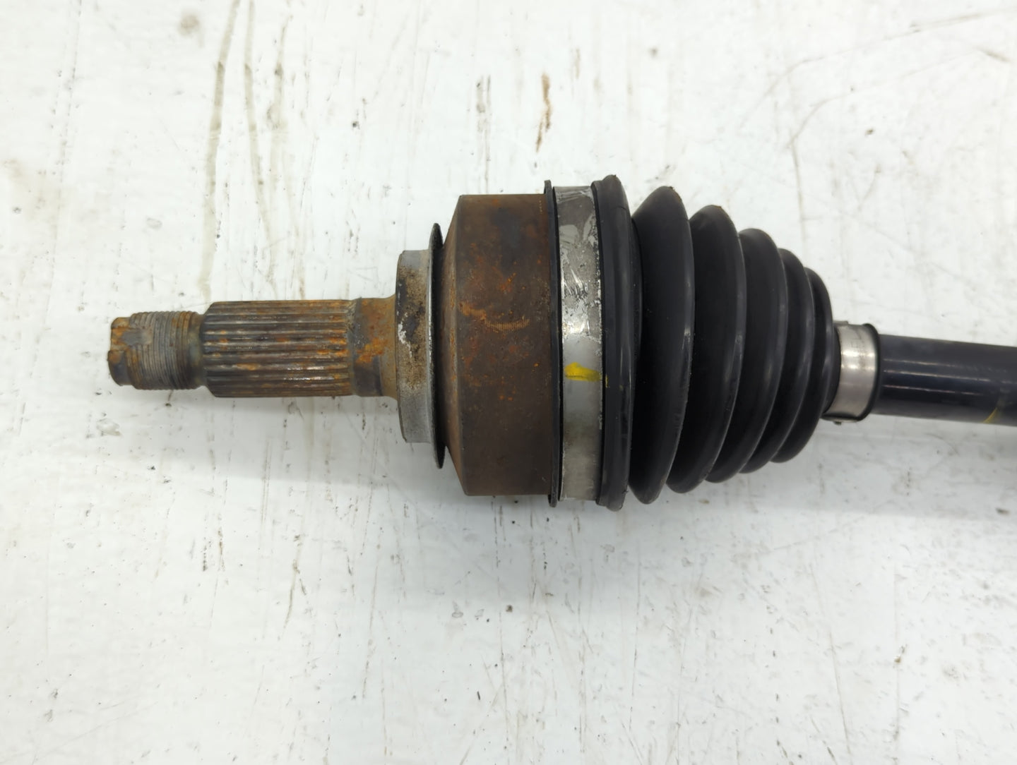 2007-2008 Honda Fit Axle Shaft Front Driver Cv C/v - Oemusedautoparts1.com