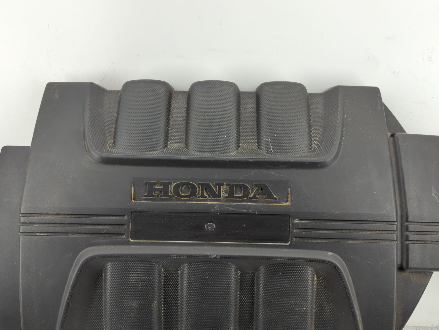 2008 Honda Odyssey Engine Cover - Oemusedautoparts1.com