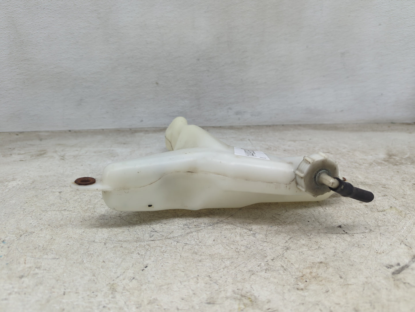2005-2010 Honda Odyssey Radiator Coolant Overflow Expansion Tank Bottle - Oemusedautoparts1.com
