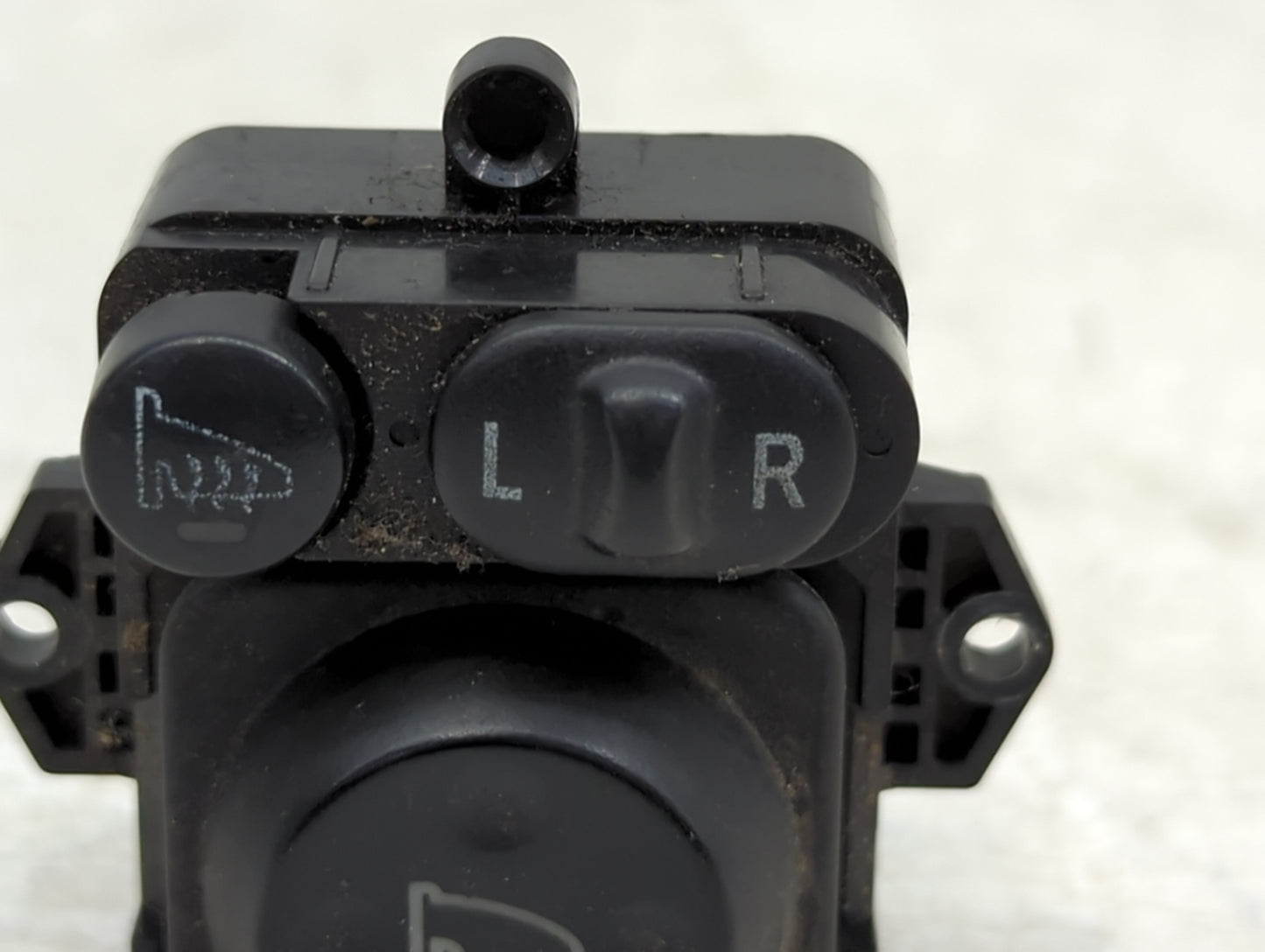 2005-2010 Honda Odyssey Driver Left Door Mirror Power Switch Shj A210 M1 - Oemusedautoparts1.com