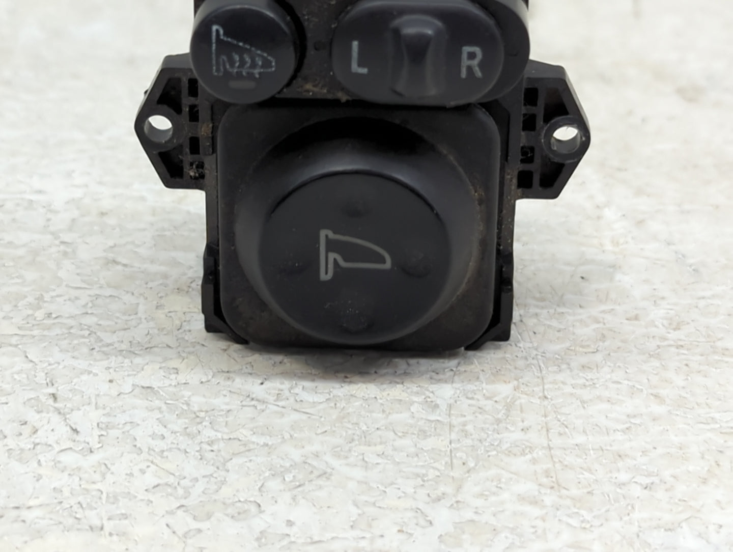 2005-2010 Honda Odyssey Driver Left Door Mirror Power Switch Shj A210 M1 - Oemusedautoparts1.com