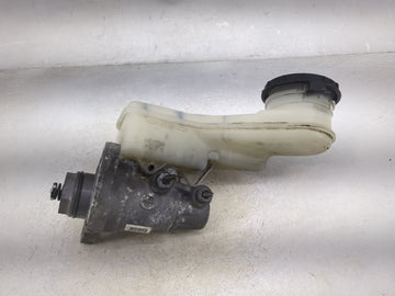 2005-2010 Honda Odyssey Brake Master Cylinder 1512638 - Oemusedautoparts1.com
