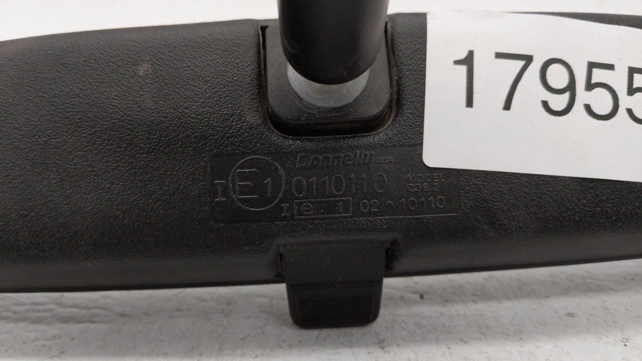 1999-2004 Honda Odyssey Interior Rear View Mirror Replacement OEM P/N:0110110 E11015894 Fits OEM Used Auto Parts - Oemusedau