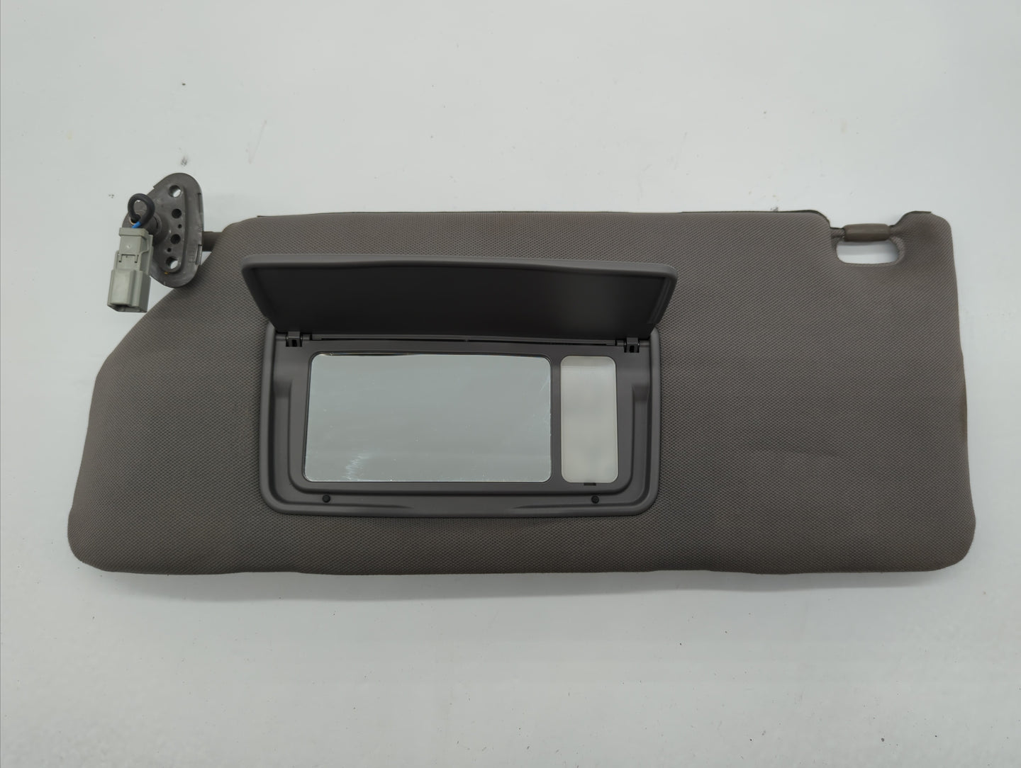 2006-2010 Honda Odyssey Sun Visor Shade Replacement Driver Left Mirror Fits Fits 2006 2007 2008 2009 2010 OEM Used Auto Part