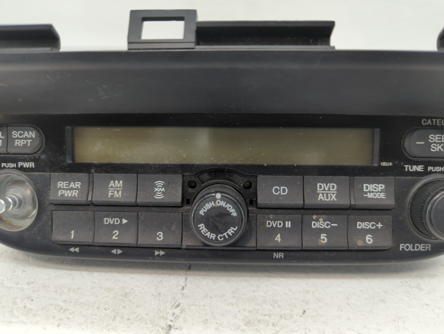 2005-2010 Honda Odyssey Radio AM FM Cd Player Receiver Replacement P/N:39100-SHJ-A310 39100-SHJ-A820 Fits OEM Used Auto Part