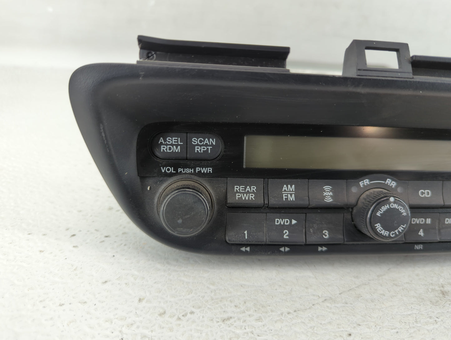 2005-2010 Honda Odyssey Am Fm Cd Player Radio Receiver - Oemusedautoparts1.com