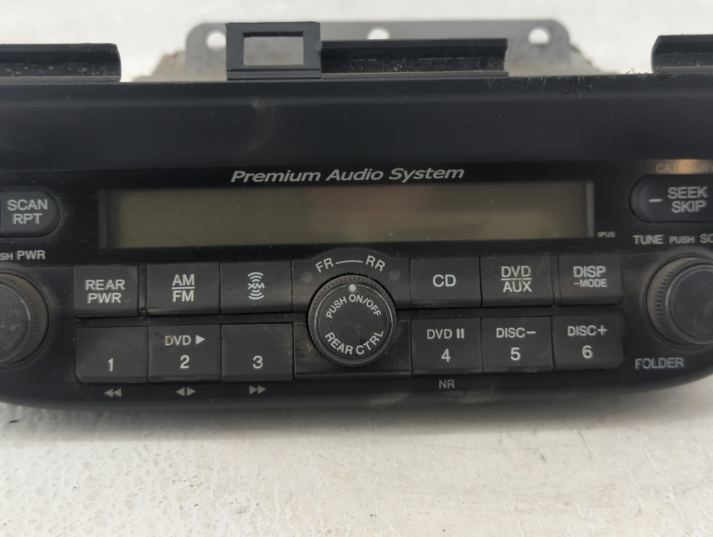 2007-2010 Honda Odyssey Radio AM FM Cd Player Receiver Replacement P/N:39100-SHJ-A910 Fits Fits 2007 2008 2009 2010 OEM Used