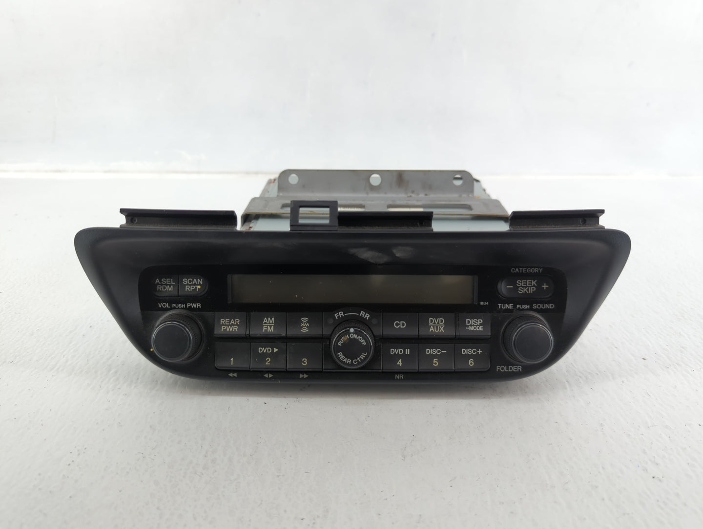 2005-2010 Honda Odyssey Am Fm Cd Player Radio Receiver - Oemusedautoparts1.com