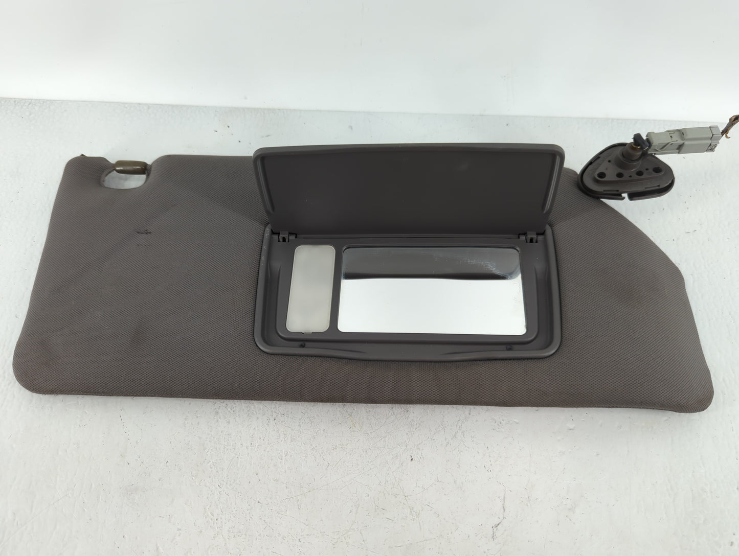 2006-2010 Honda Odyssey Sun Visor Shade Replacement Passenger Right Mirror Fits Fits 2006 2007 2008 2009 2010 OEM Used Auto 