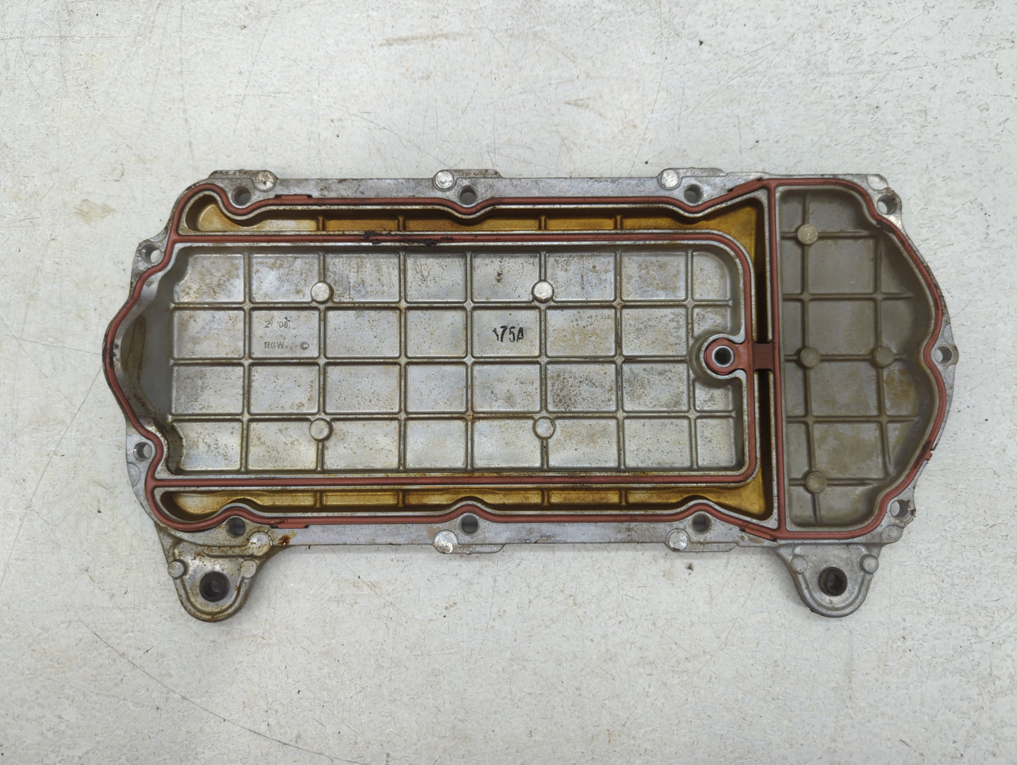 2007-2010 Honda Odyssey Engine Oil Pan P/N:RGW 2 08 Fits Fits 2003 2004 2005 2006 2007 2008 2009 2010 OEM Used Auto Parts - 