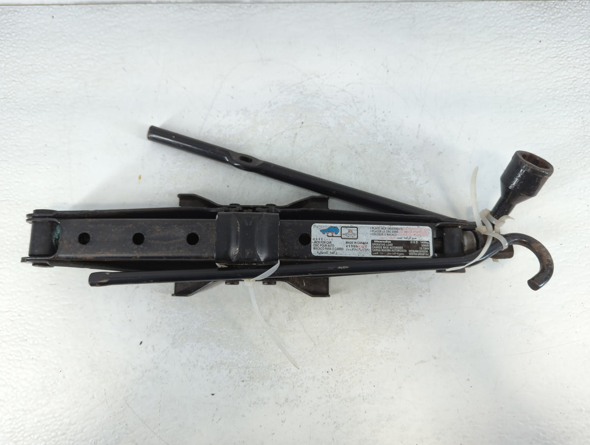 2008 Honda Odyssey Spare Scissor Car Jack 883330 - Oemusedautoparts1.com