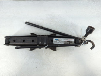 compare product 2008 Honda Odyssey Spare Scissor Car Jack 883330