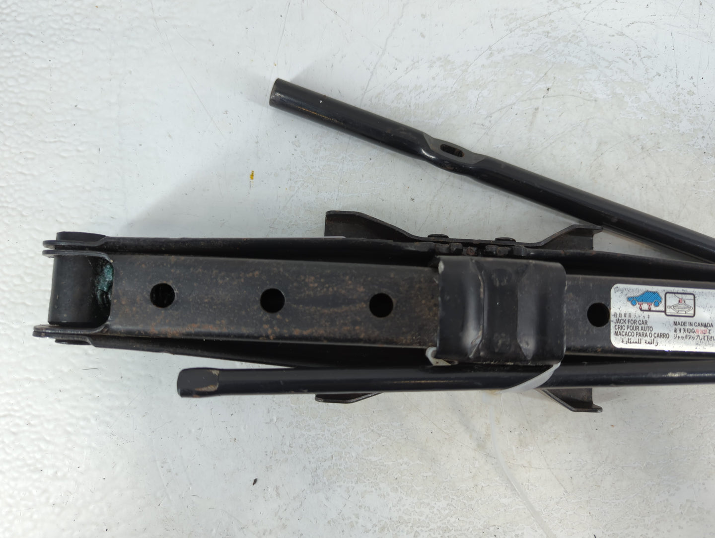 2008 Honda Odyssey Spare Scissor Car Jack 883330 - Oemusedautoparts1.com