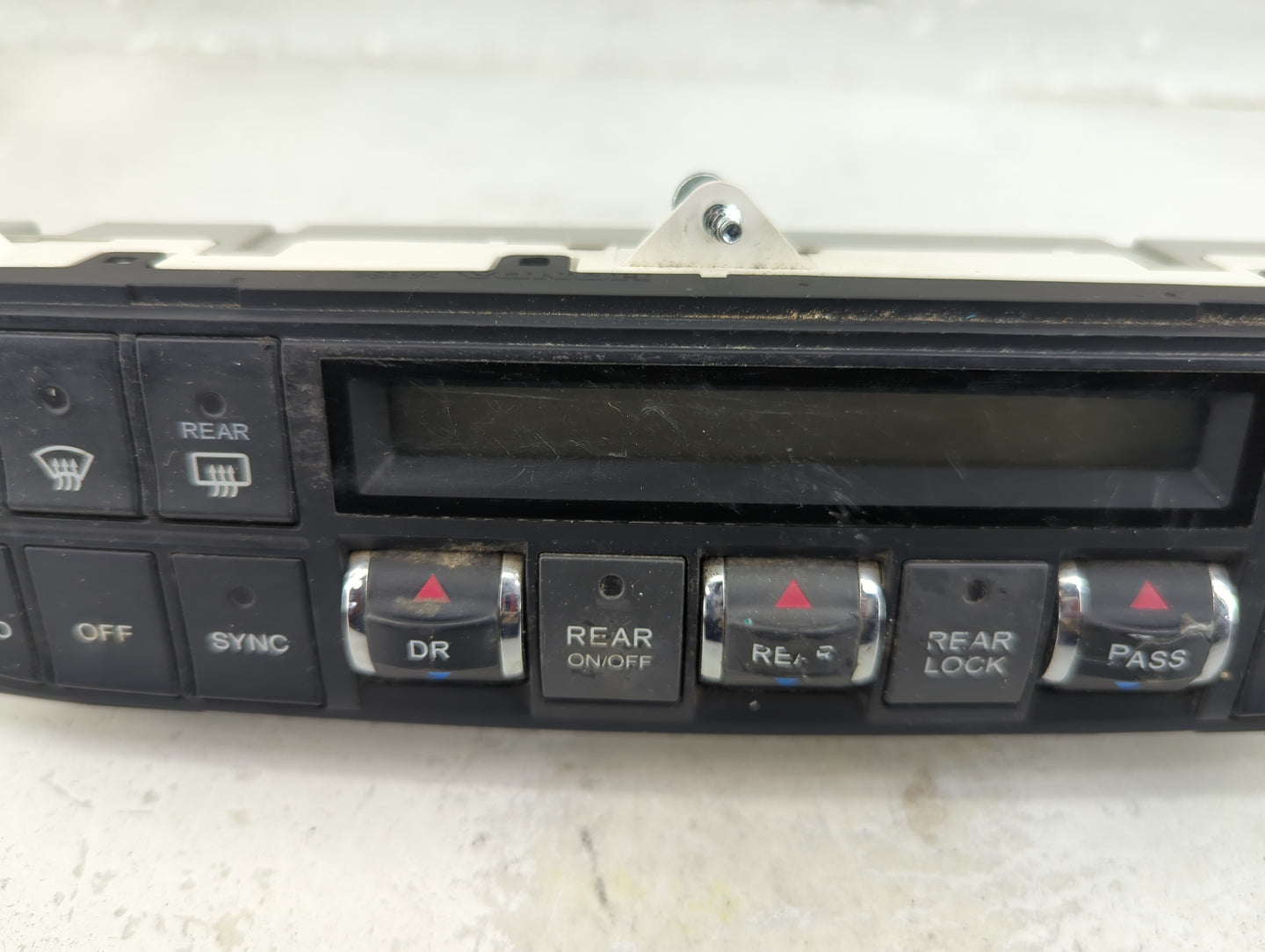 2005-2010 Honda Odyssey Climate Control Module Temperature AC/Heater Replacement P/N:SHJ-A421-M1 Fits OEM Used Auto Parts - 