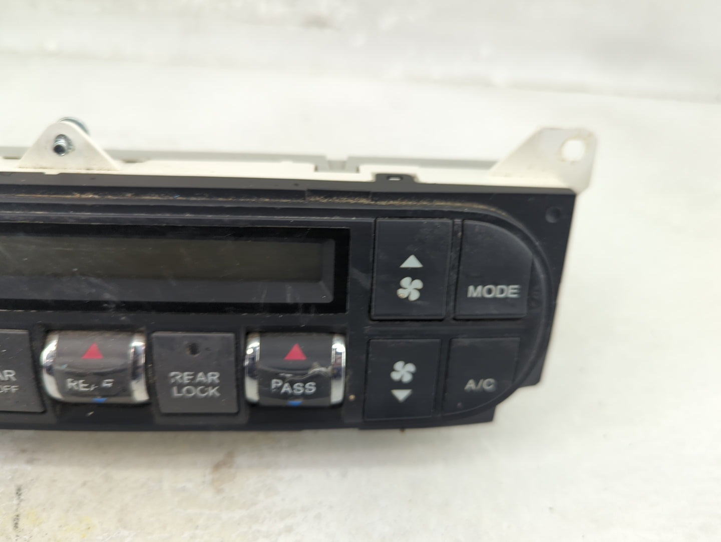 2005-2010 Honda Odyssey Climate Control Module Temperature AC/Heater Replacement P/N:SHJ-A421-M1 Fits OEM Used Auto Parts - 