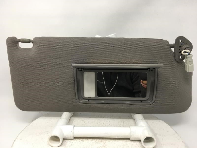 2008 Honda Odyssey Sun Visor Shade Replacement Passenger Right Mirror Fits Fits 2006 2007 2009 2010 OEM Used Auto Parts - Oe