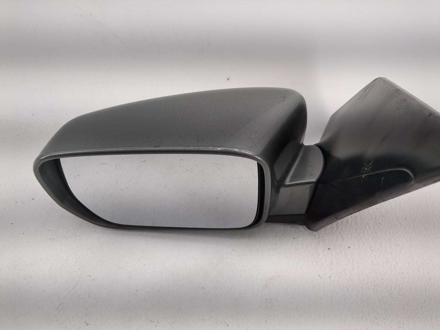 2003-2008 Honda Pilot Driver Side View Mirror - Left Door Mirror OEM Used - Oemusedautoparts1.com