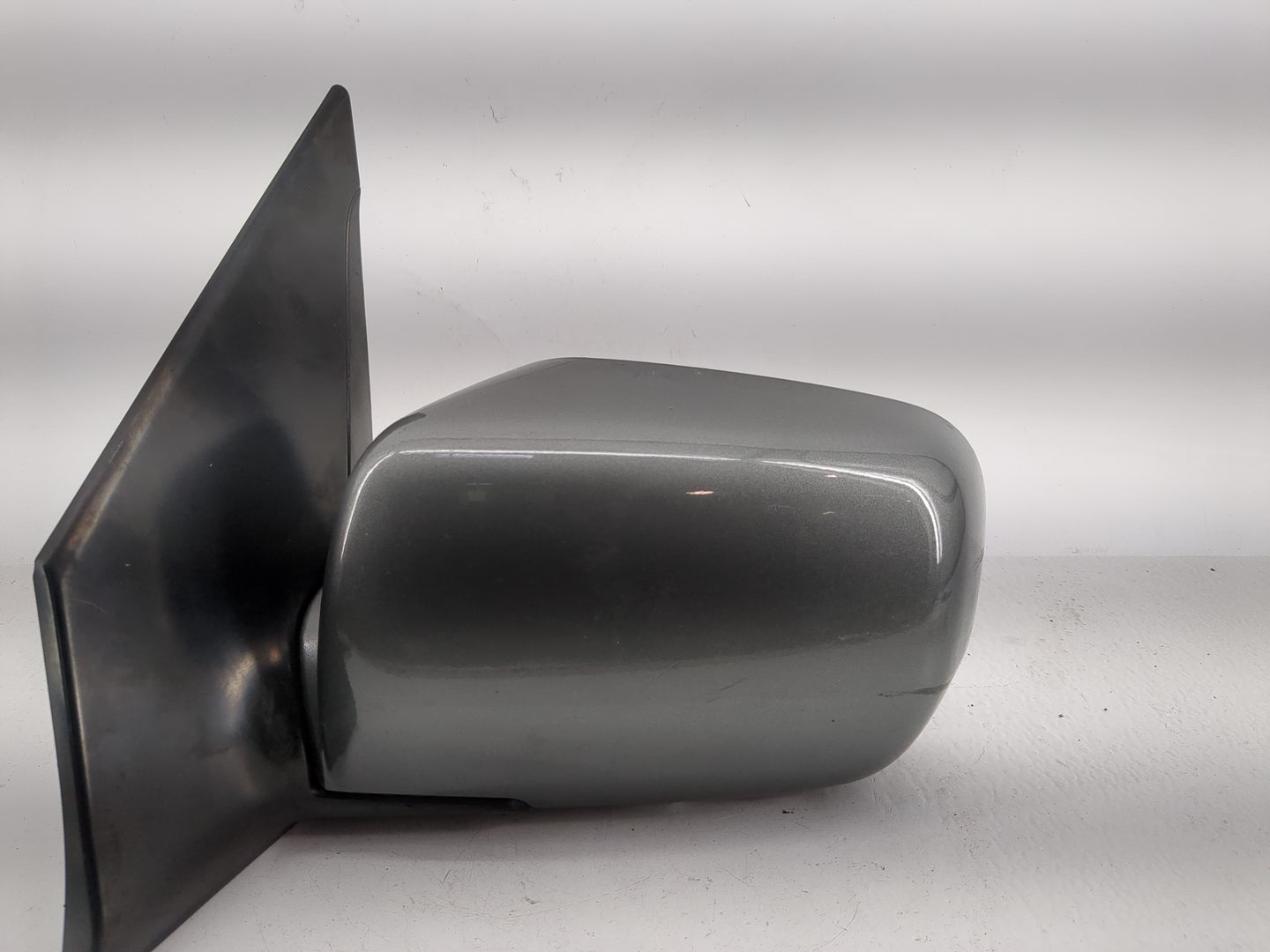 2003-2008 Honda Pilot Driver Side View Mirror - Left Door Mirror OEM Used - Oemusedautoparts1.com