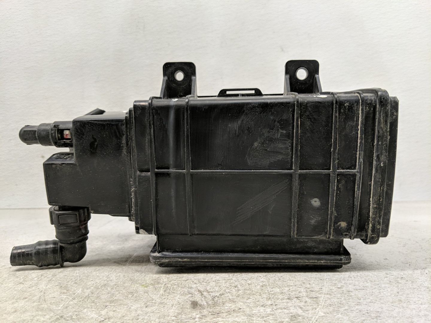 2008 Honda Pilot Fuel Vapor Charcoal Canister - Oemusedautoparts1.com
