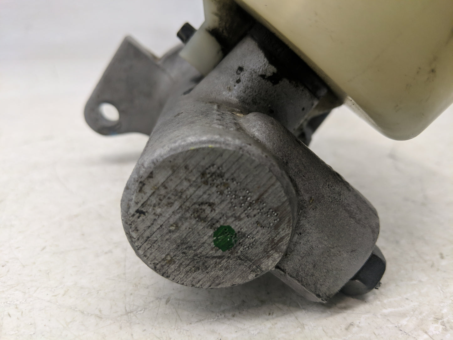 2003-2008 Honda Pilot Brake Master Cylinder - Oemusedautoparts1.com
