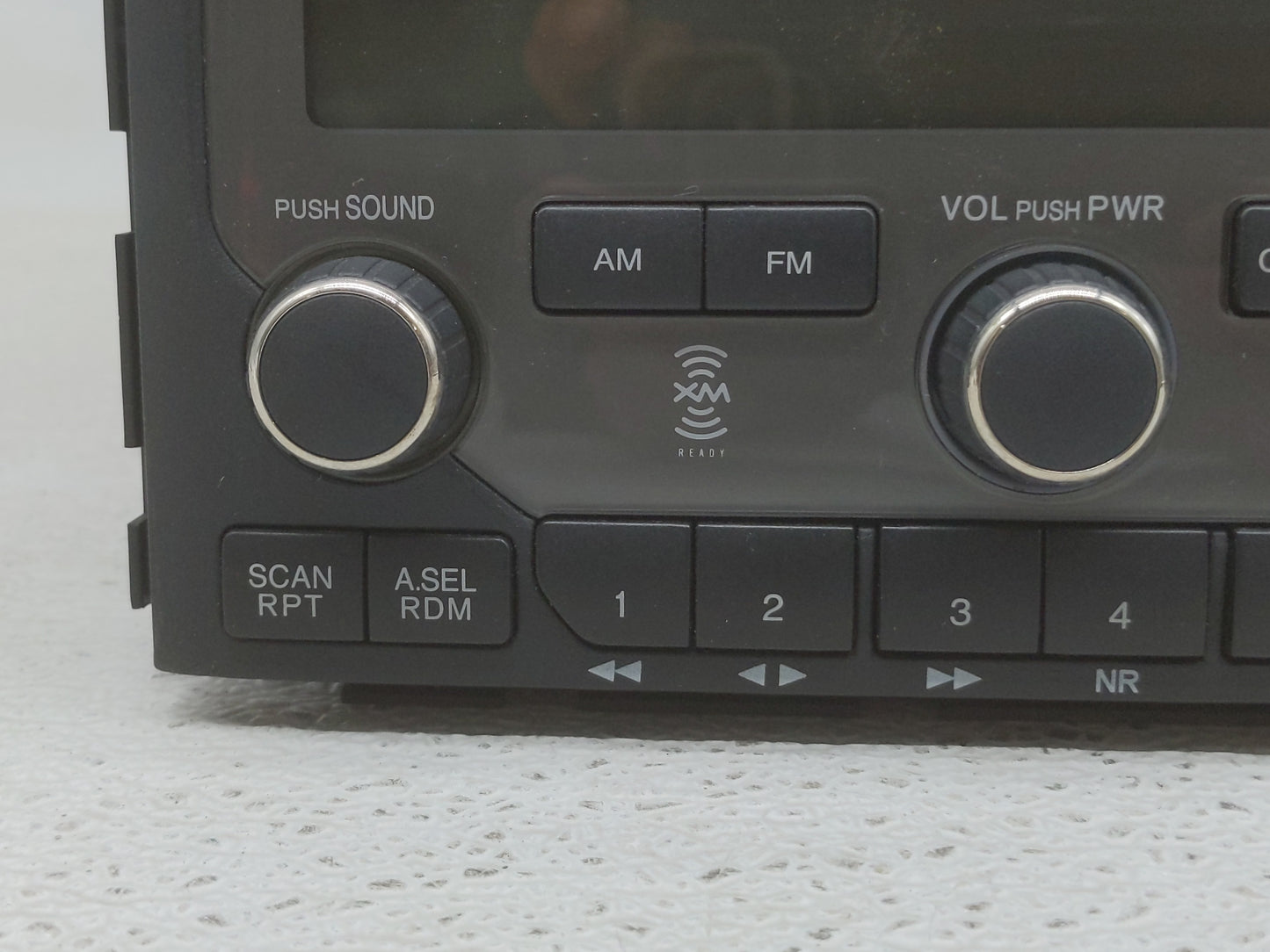 2006-2008 Honda Pilot Radio AM FM Cd Player Receiver Replacement P/N:39100-S9V-A510 Fits Fits 2006 2007 2008 OEM Used Auto P