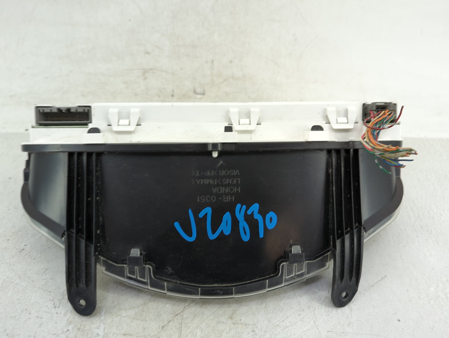 2006-2008 Honda Pilot Instrument Cluster Speedometer Gauges P/N:78100-S9V-A530 Fits Fits 2006 2007 2008 OEM Used Auto Parts 