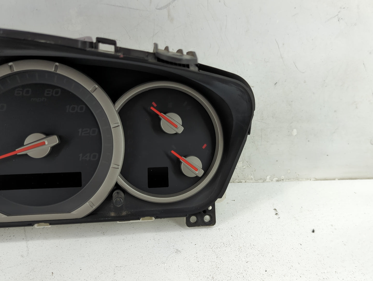 2006-2008 Honda Pilot Instrument Cluster Speedometer Gauges P/N:78100-S9V-A630 Fits Fits 2006 2007 2008 OEM Used Auto Parts 