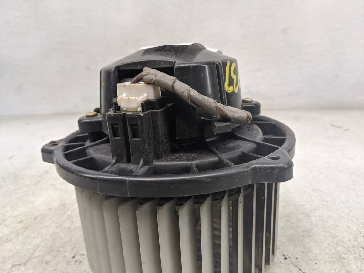 2005-2008 Honda Pilot Heater AC Blower Motor Fits Fits 2005 2006 2007 2008 OEM Used Auto Parts - Oemusedautoparts1.com