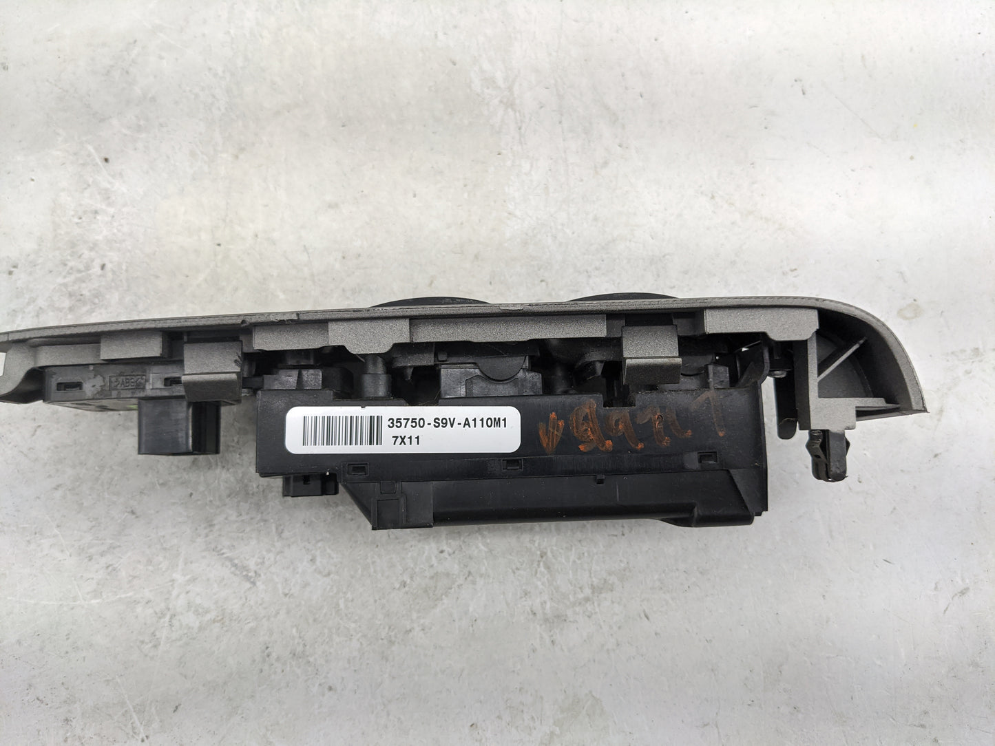2006-2008 Honda Pilot Master Power Window Switch Replacement Driver Side Left P/N:83560S9VA110M1 35750-S9V-A110M1 Fits OEM U