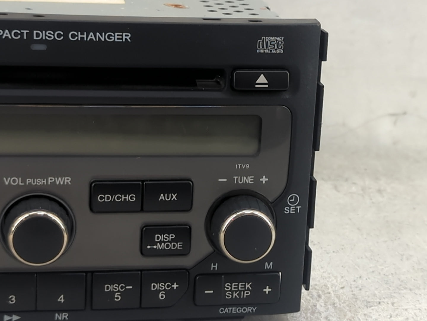 2006-2008 Honda Pilot Radio AM FM Cd Player Receiver Replacement P/N:39100-S9V-A610 CQ-EH8764Z Fits Fits 2006 2007 2008 OEM 