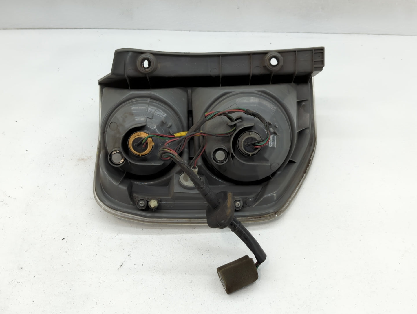 2006-2008 Honda Pilot Tail Light Assembly Passenger Right OEM Fits Fits 2006 2007 2008 OEM Used Auto Parts - Oemusedautopart