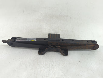 compare product 2008 Honda Pilot Spare Scissor Car Jack