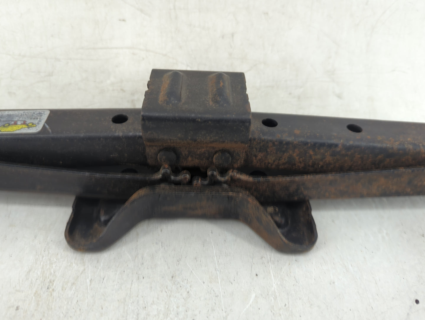 2008 Honda Pilot Spare Scissor Car Jack - Oemusedautoparts1.com