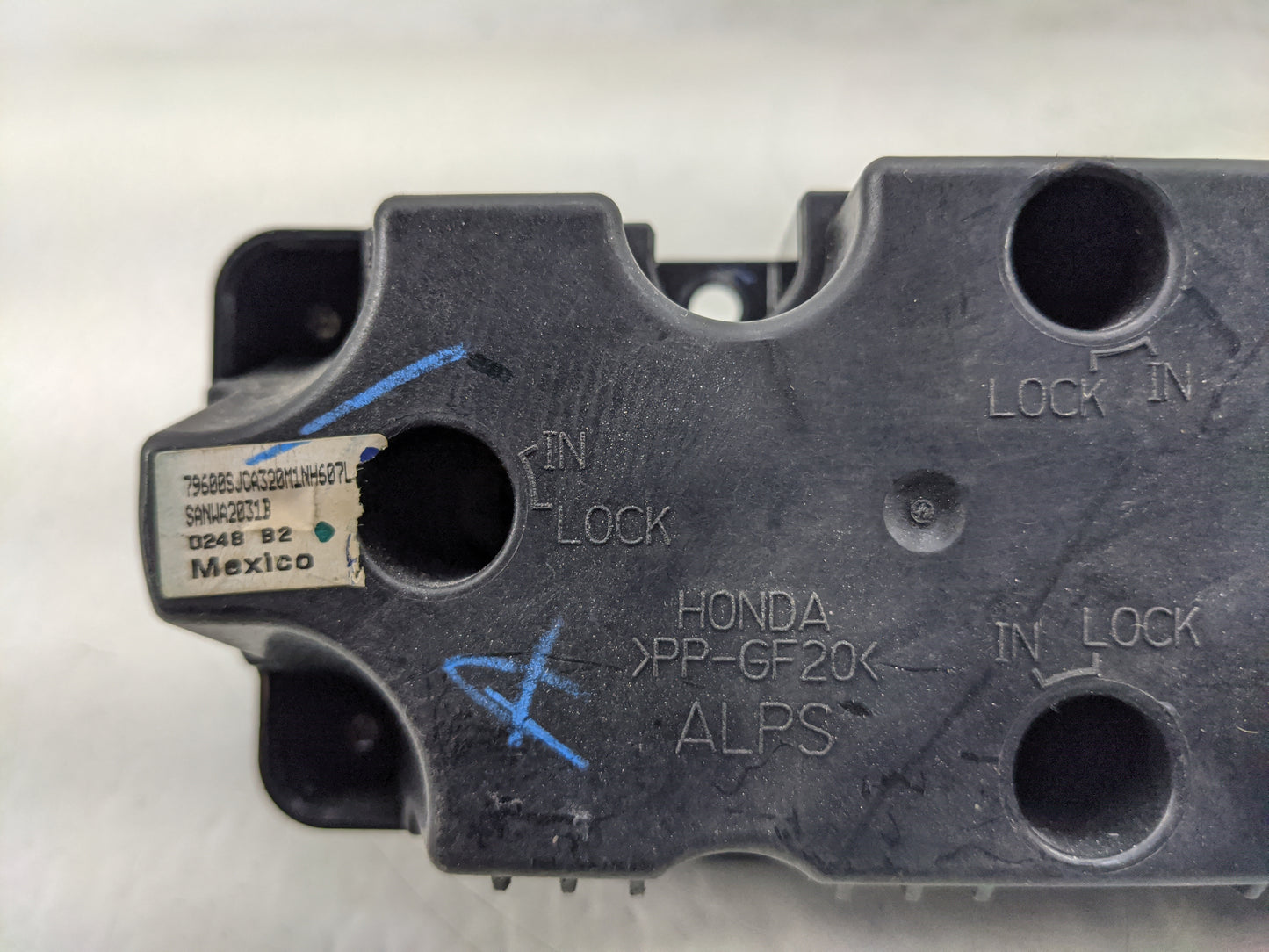 2006-2008 Honda Ridgeline Climate Control Module Temperature AC/Heater Replacement Fits Fits 2006 2007 2008 OEM Used Auto Pa