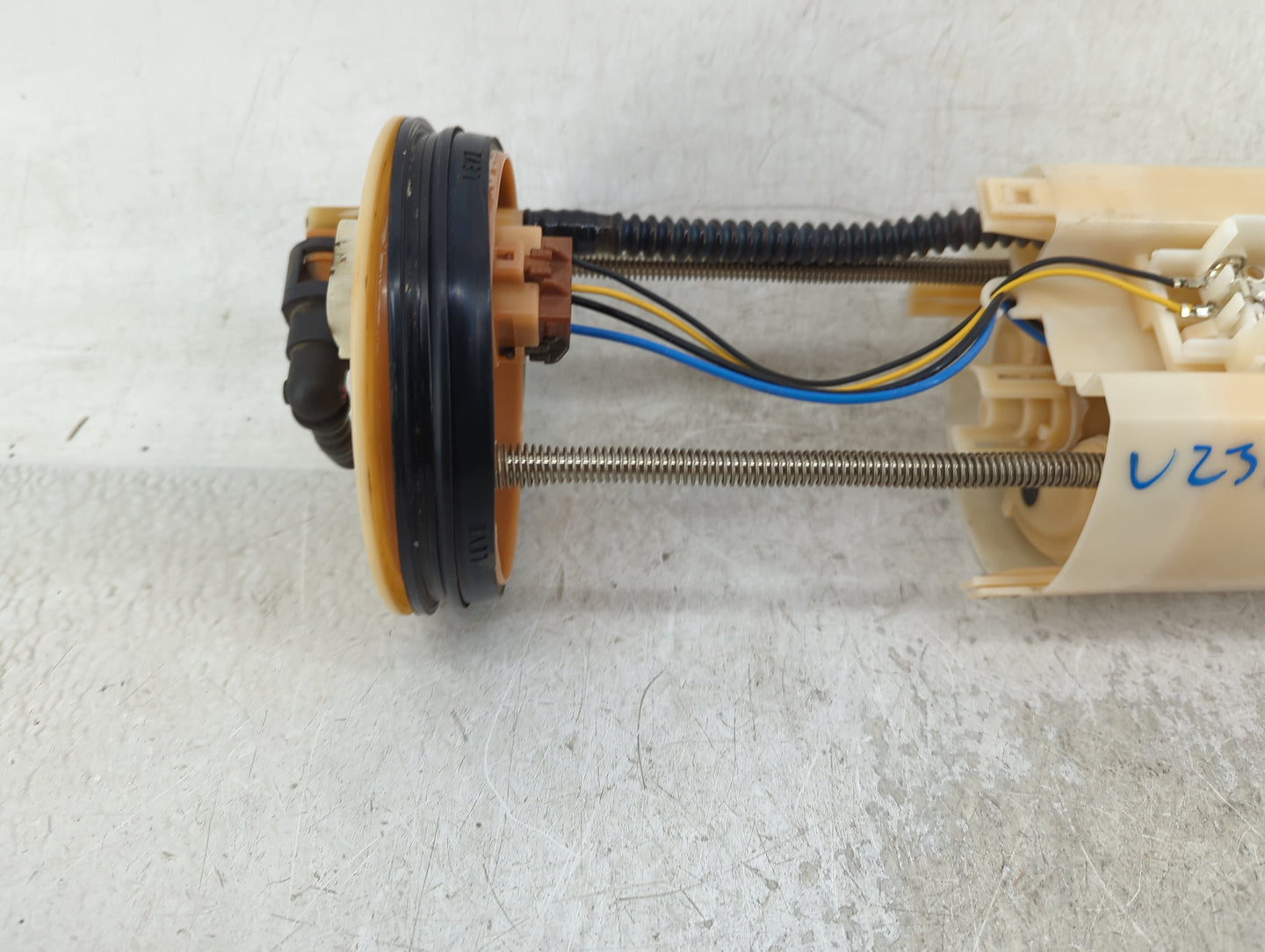 2006-2014 Honda Ridgeline Electrical Gas Fuel Pump Assembly - Oemusedautoparts1.com
