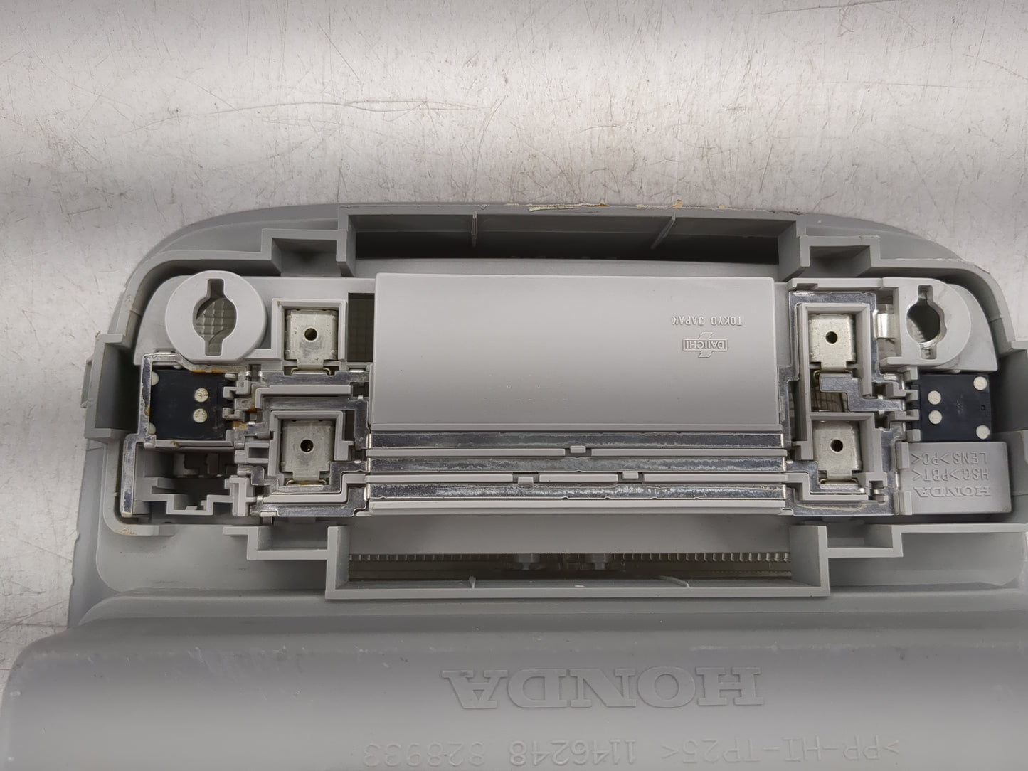 2008-2014 Honda Ridgeline Overhead Roof Console - Oemusedautoparts1.com