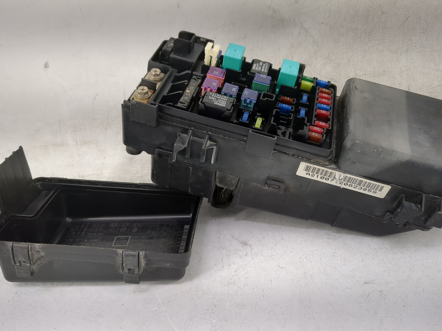 2006-2014 Honda Ridgeline Fusebox Fuse Box Panel Relay Module P/N:SJC-A01 38250-SJC-A012-M1 Fits OEM Used Auto Parts - Oemus
