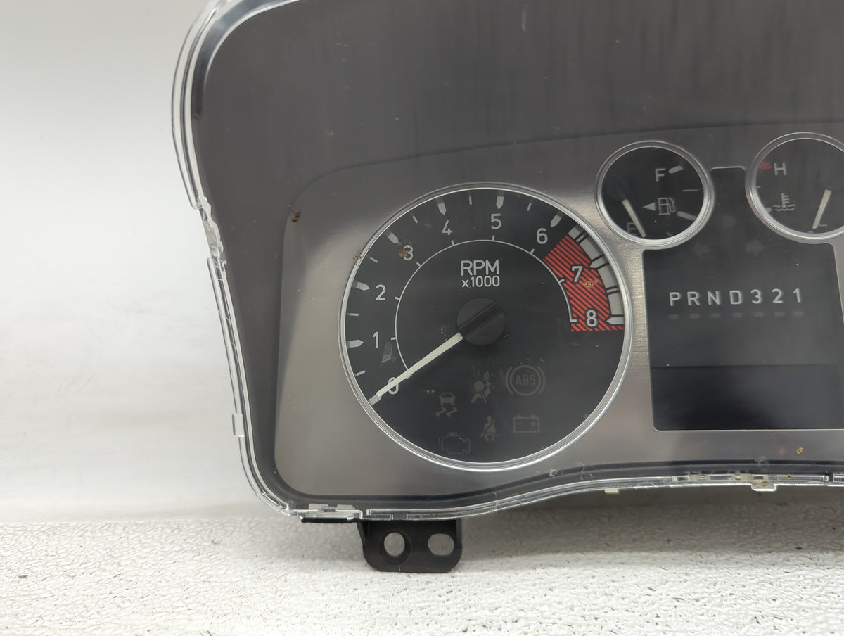 2008-2010 Hummer H3 Instrument Cluster Speedometer Gauges P/N:15949167 Miles: Fits Fits 2008 2009 2010 OEM Used Auto Parts -