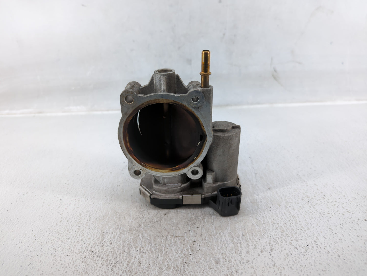 2008 Hummer H3 Throttle Body Fits OEM Used Auto Parts - Oemusedautoparts1.com