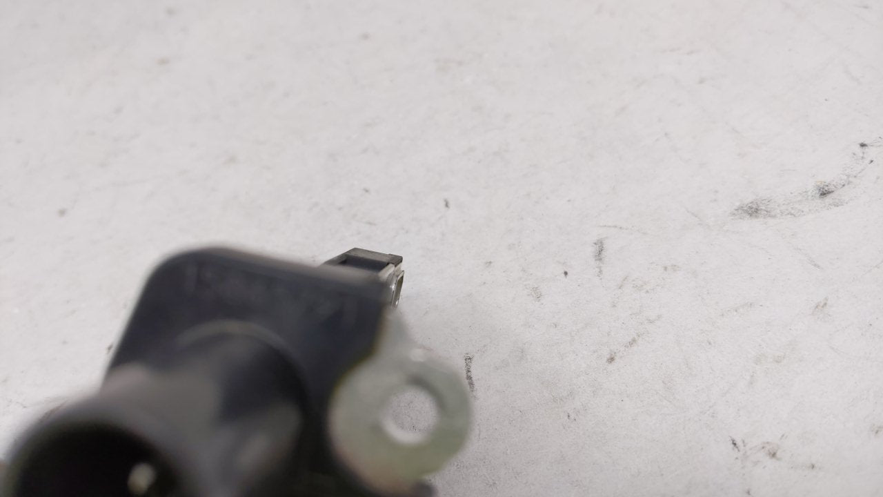 Hummer H3 Mass Air Flow Meter Maf - Oemusedautoparts1.com