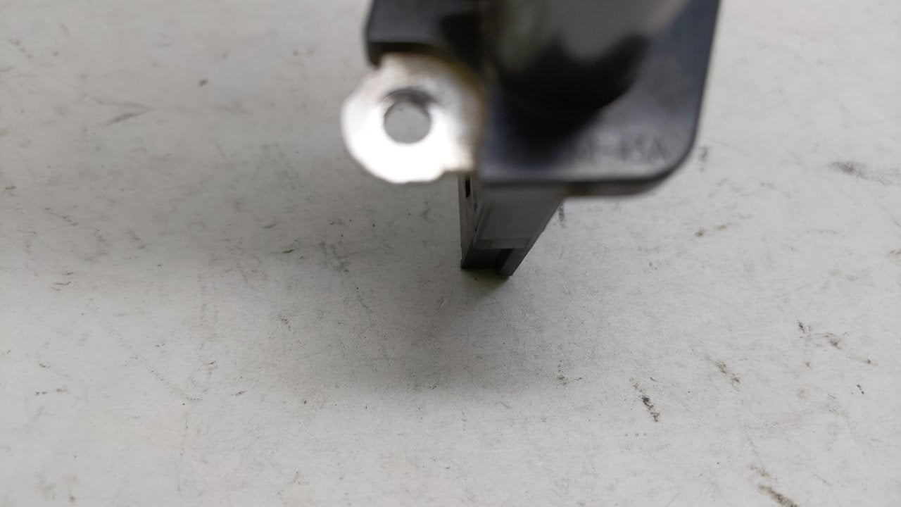 Hummer H3 Mass Air Flow Meter Maf - Oemusedautoparts1.com