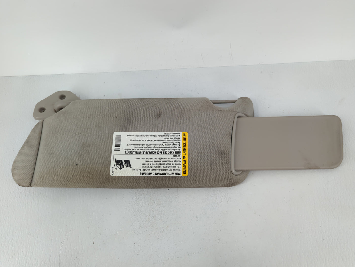 2008 Hummer H3 Sun Visor Shade Replacement Passenger Right Mirror Fits OEM Used Auto Parts - Oemusedautoparts1.com