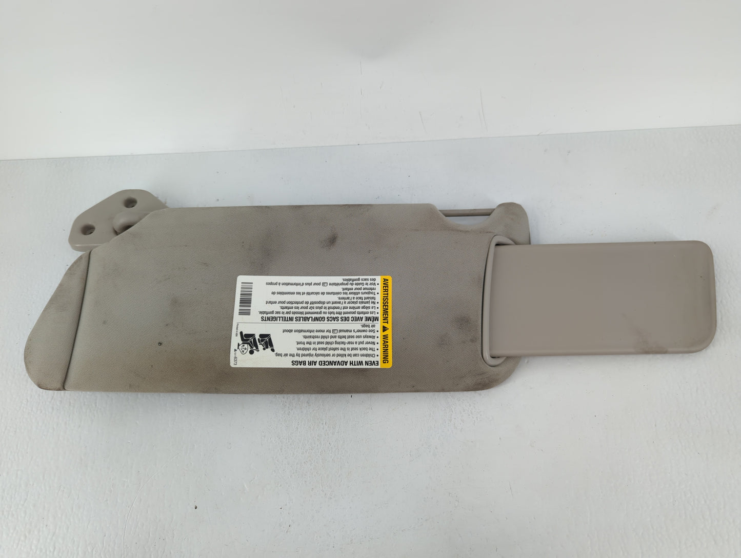 2008 Hummer H3 Sun Visor Shade Replacement Passenger Right Mirror Fits OEM Used Auto Parts - Oemusedautoparts1.com